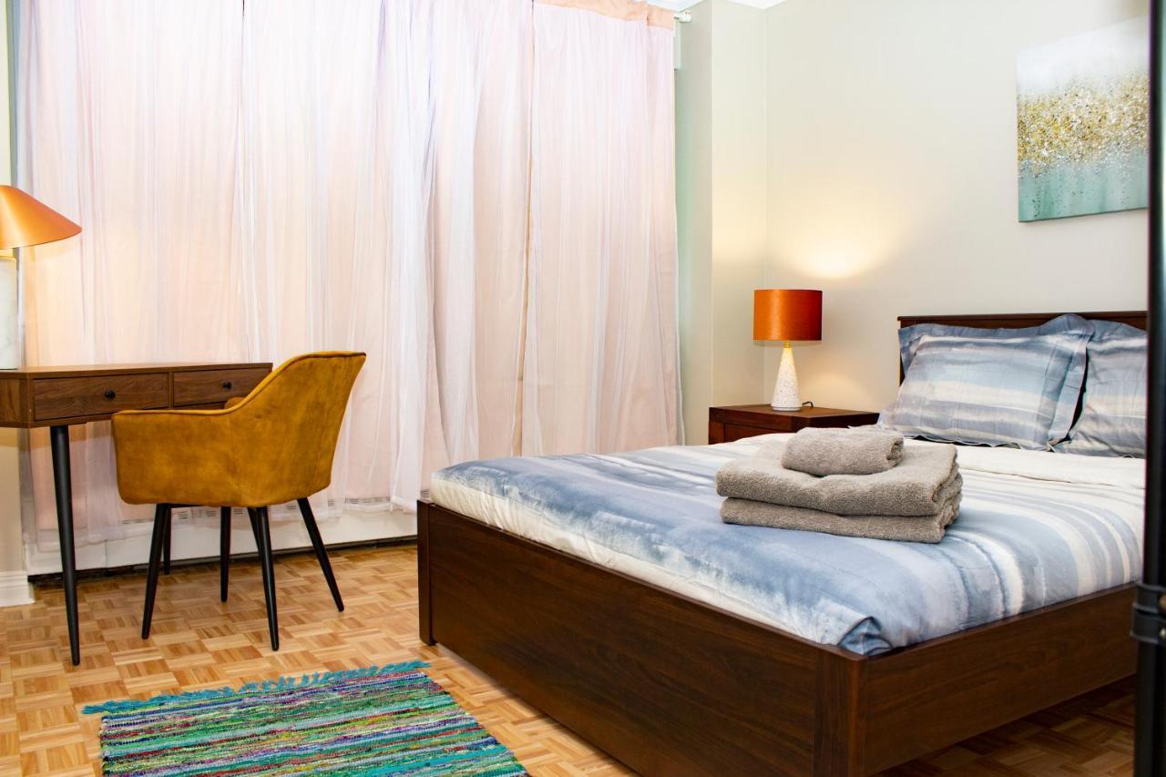 Golden Castle Apartman Montréal Kültér fotó