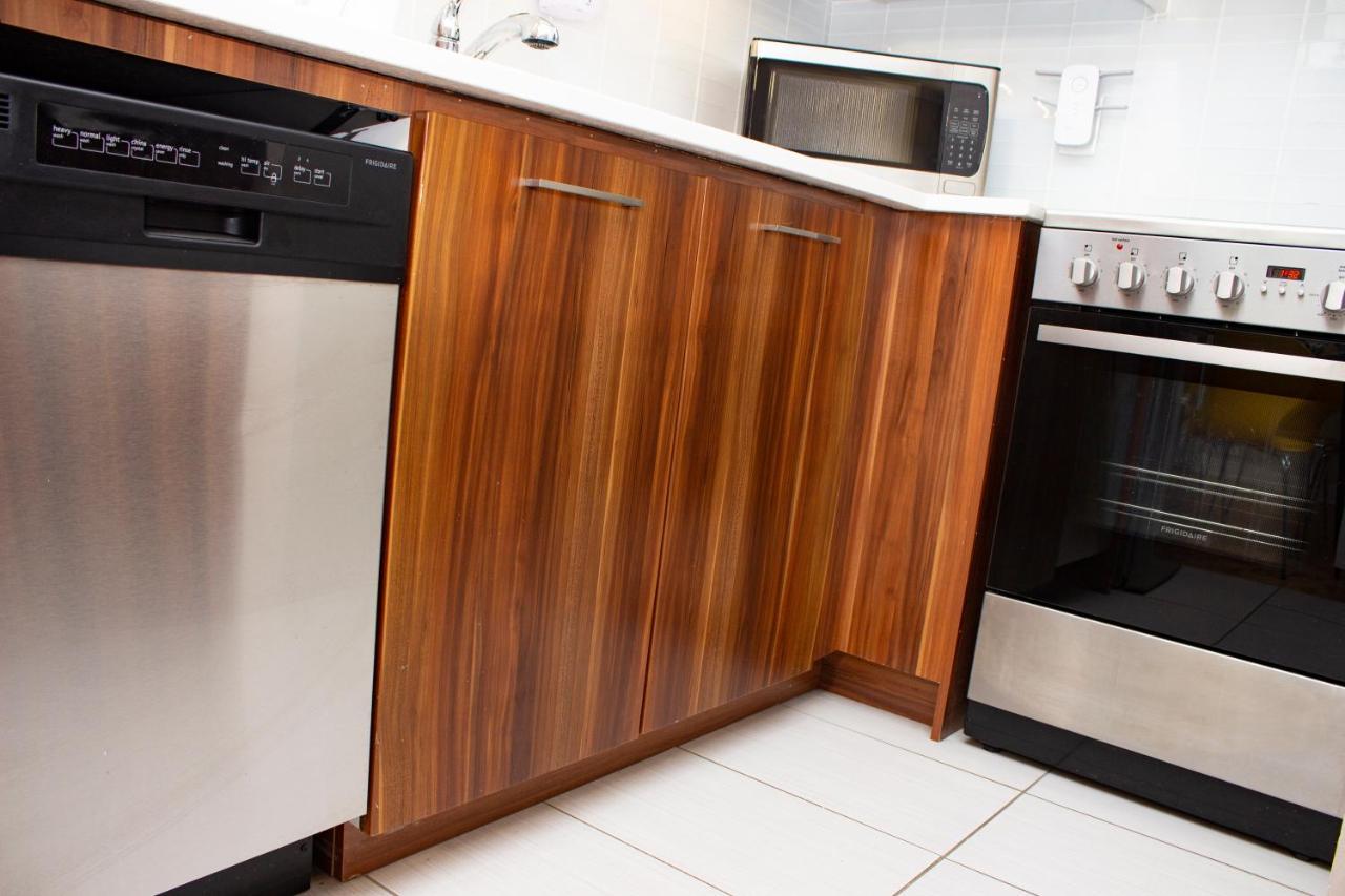 Golden Castle Apartman Montréal Kültér fotó